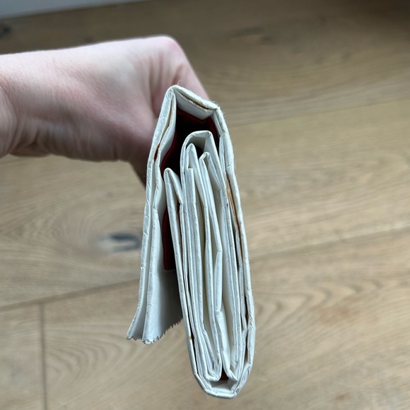 ♠️Newspaper Clutch - Picture 6 of 9